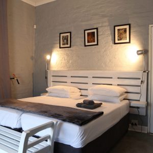 Corner Room 3